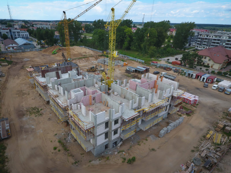 Budowa bloku na os Nowe Miasto