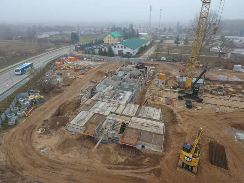 Budynek wielorodzinny Bora Komorowskiego 16